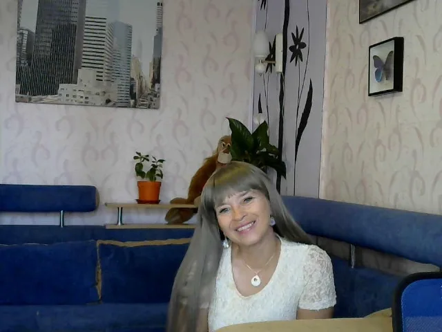 Camgirl StephyParadise en live webcam amateur