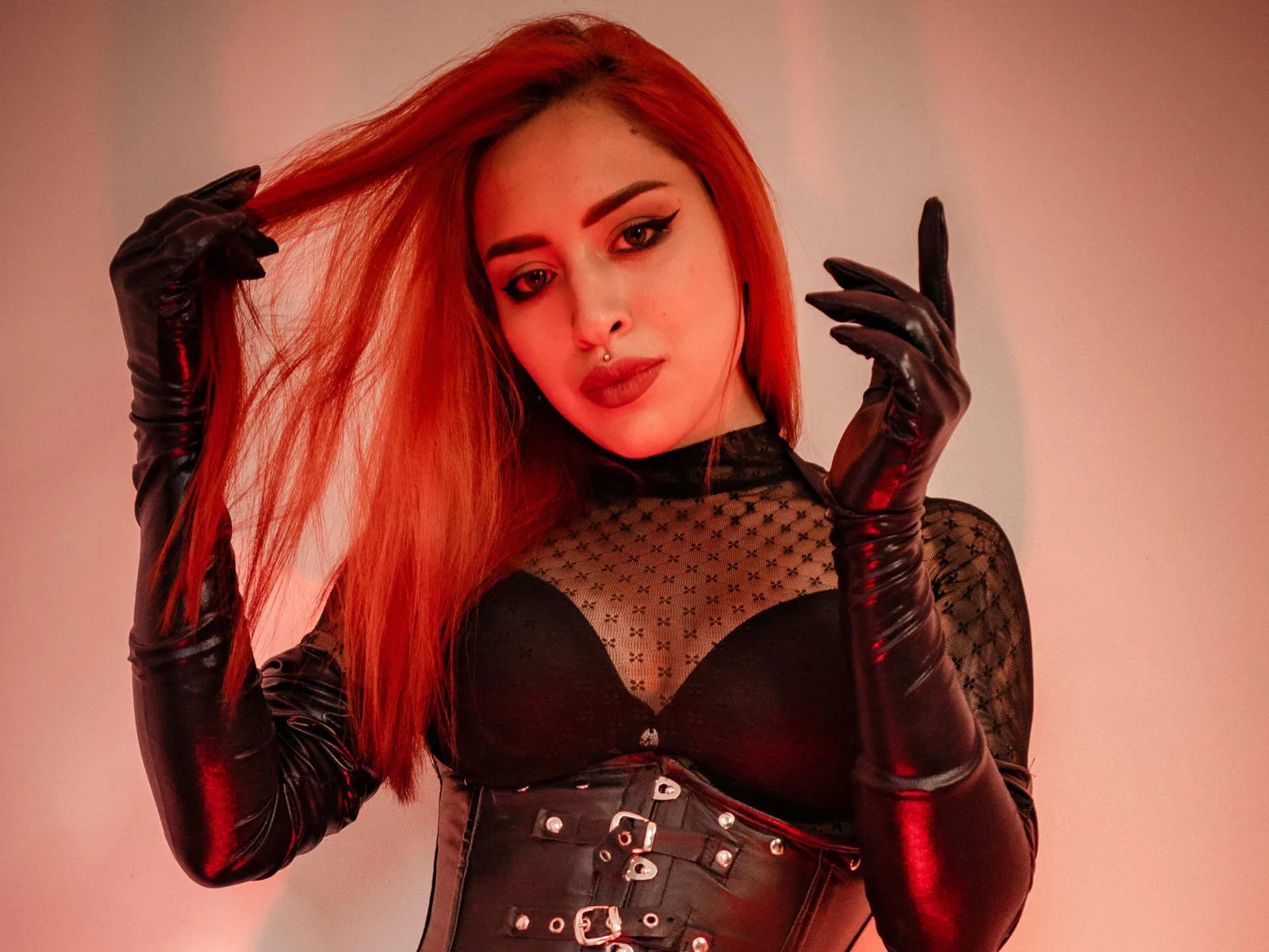 Camgirl AnastasiaWong en live webcam amateur sur Mustvideos