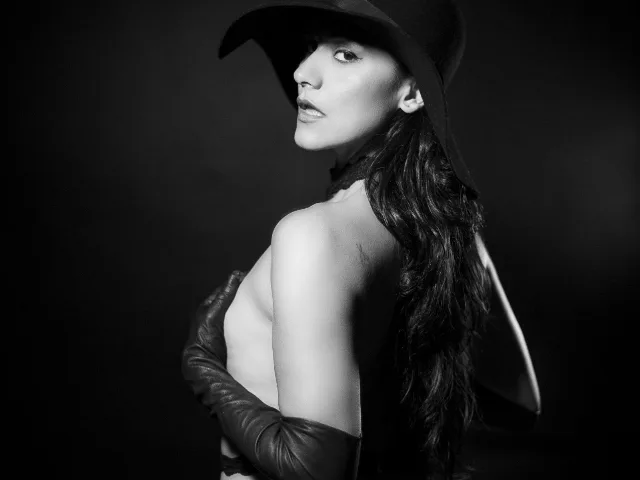 Camgirl KatyaZade en live webcam amateur