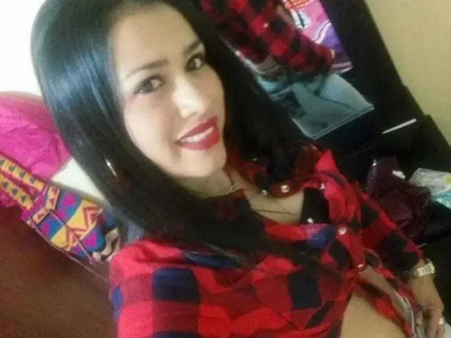 Camgirl BelleJoha en live webcam amateur