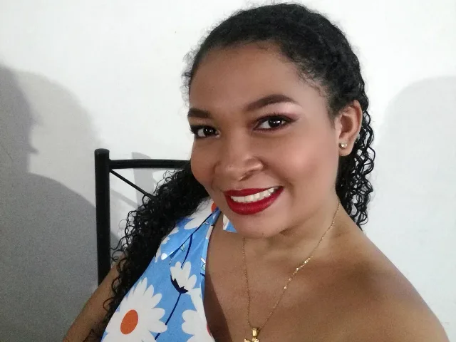 Camgirl JennaSaenz en live webcam amateur