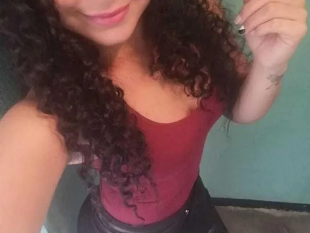 Camgirl BarbaraMorii en live webcam amateur