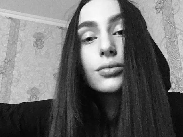 Camgirl CarlyXDebbie en live webcam amateur