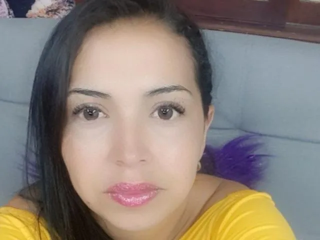 Camgirl LinsayStone en live webcam amateur