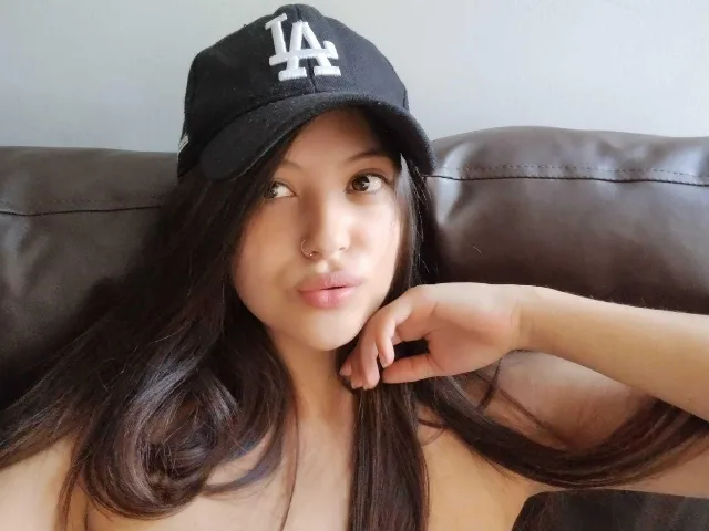 Camgirl AmeliaBusra en live webcam amateur