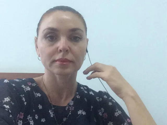 Camgirl PortmanOlivia en live webcam amateur