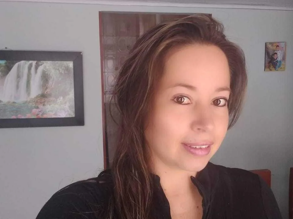Camgirl LunaSexi en live webcam amateur sur Mustvideos