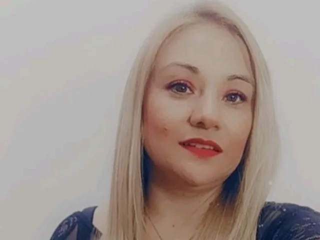 Camgirl VeronicaArtur en live webcam amateur