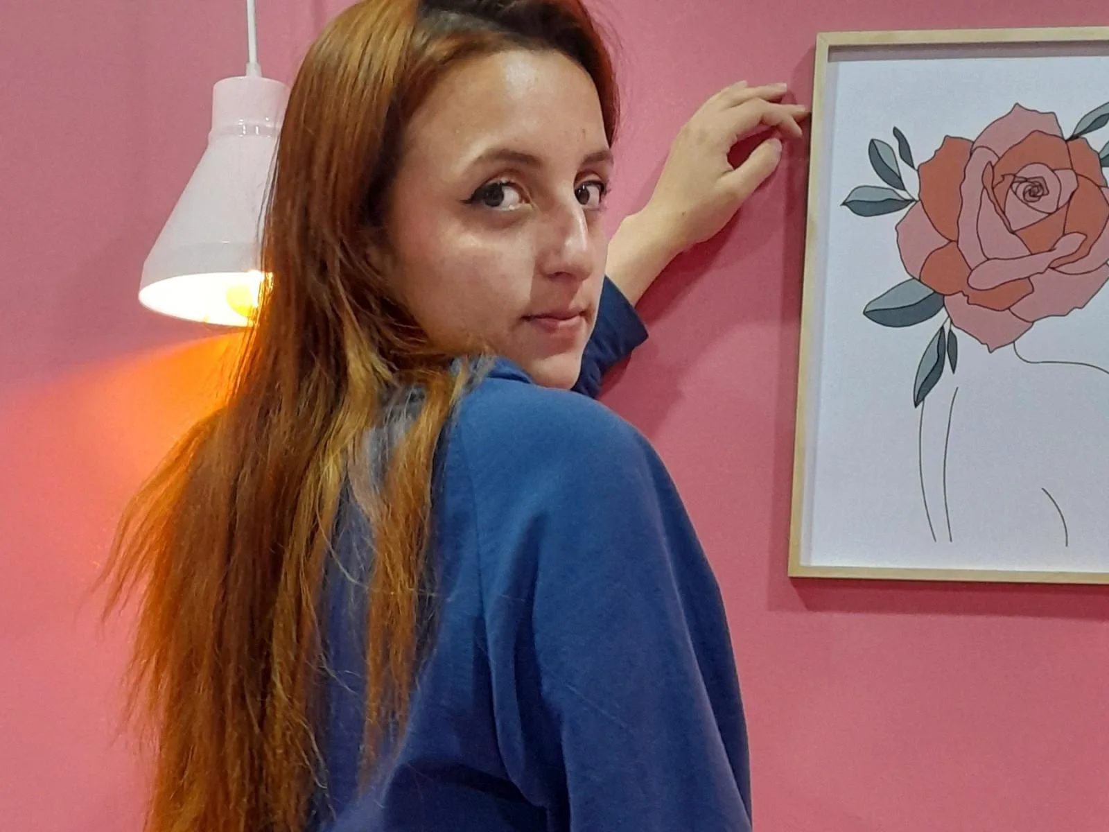 Camgirl EmmaaCooper en live webcam amateur sur Mustvideos