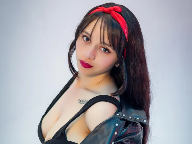 Camgirl KloeThompson en live webcam amateur