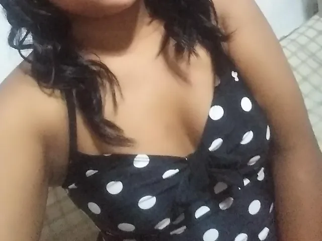 Camgirl FunSexy en live webcam amateur
