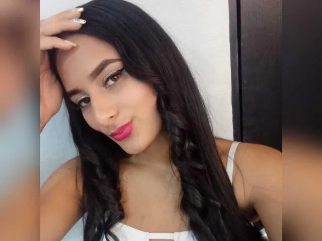 Camgirl AmbarCamm en live webcam amateur