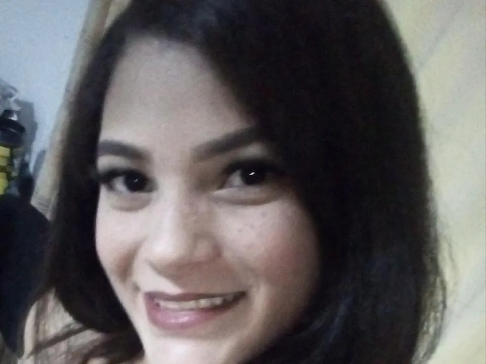 Camgirl SakuraDuban en live webcam amateur sur Mustvideos