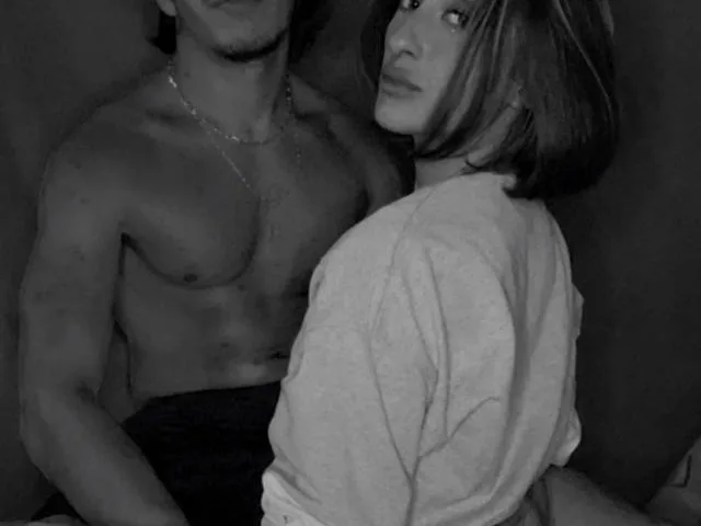Camgirl FrenchyLovers en live webcam amateur