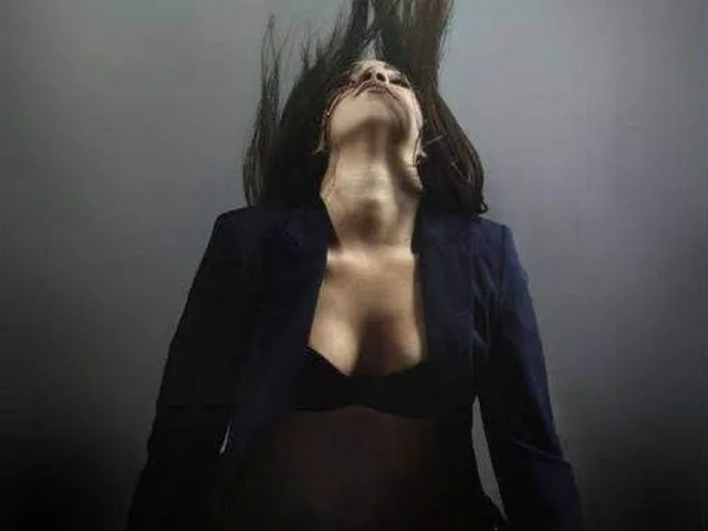 Camgirl StormGirl en live webcam amateur