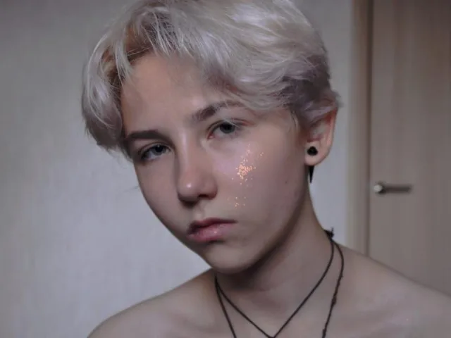 Camgirl DianaAndTiena en live webcam amateur