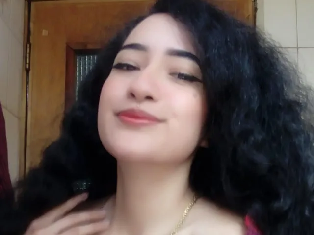 Camgirl AgathaMills en live webcam amateur
