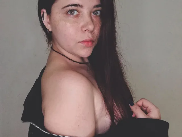 Camgirl AlexLuv en live webcam amateur