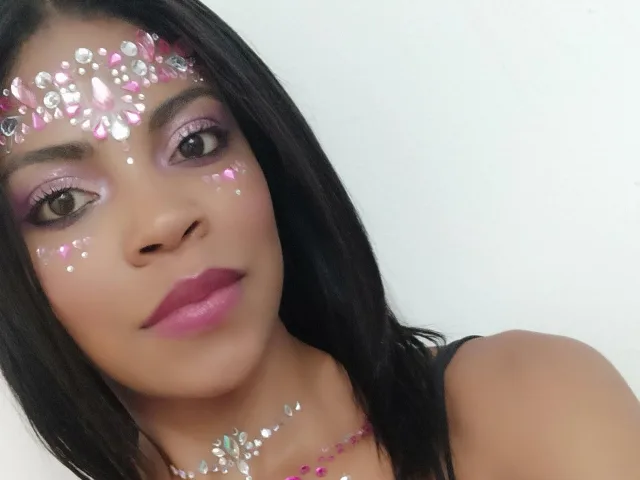 Camgirl GipsyHanna en live webcam amateur