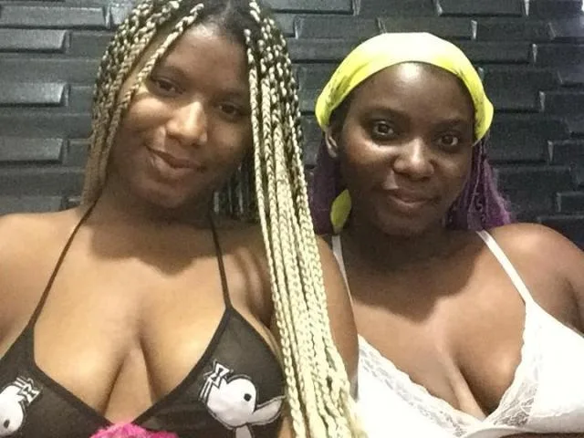 Camgirl AfroLatins en live webcam amateur sur Mustvideos