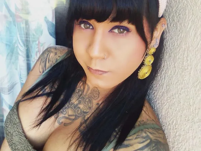 Camgirl ArdentDevil en live webcam amateur