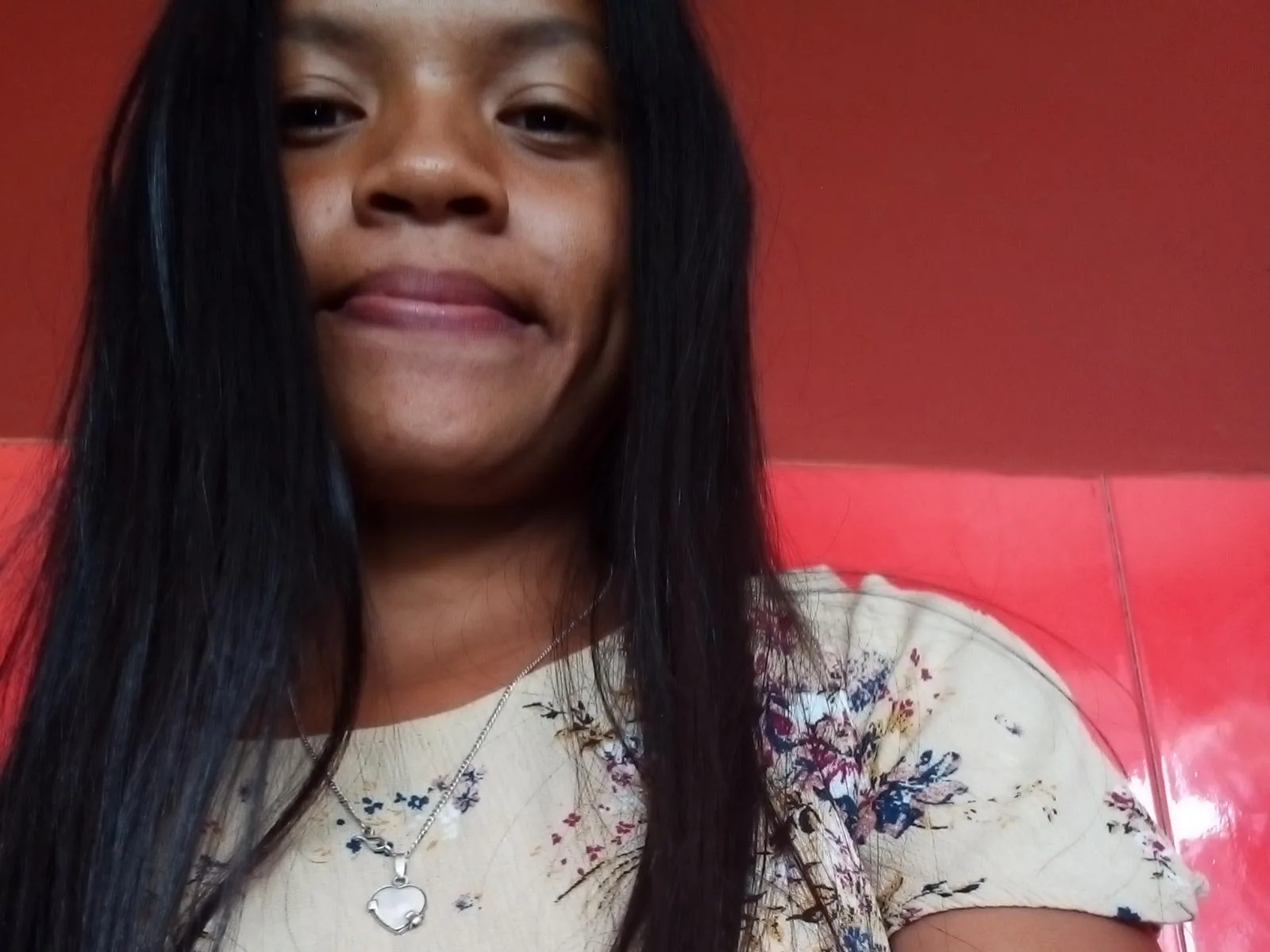 Camgirl SexyShaima en live webcam amateur sur Mustvideos
