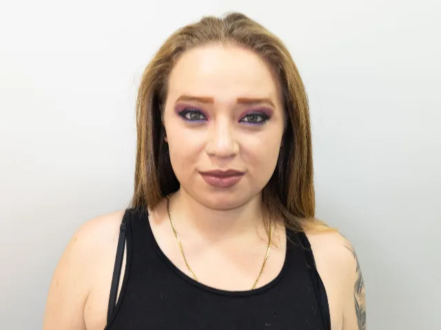 Camgirl ZoeKrutm en live webcam amateur