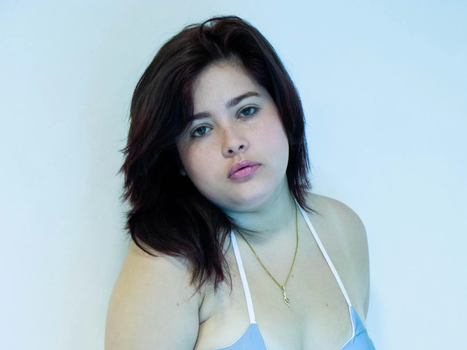 Camgirl MilaMcNally en live webcam amateur sur Mustvideos