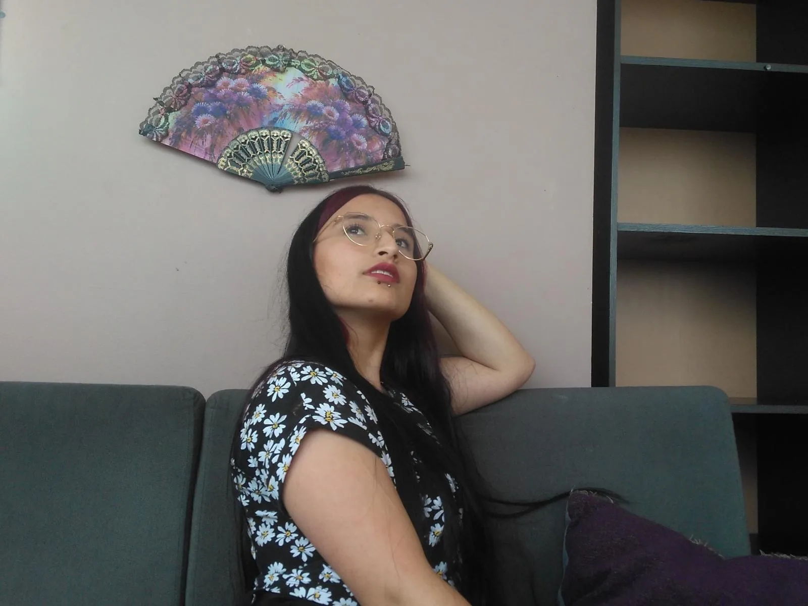 Camgirl Daniiela en live webcam amateur sur Mustvideos