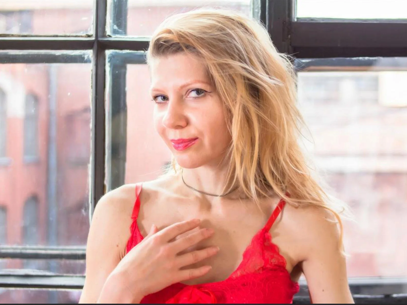 Camgirl MerryPlay en live webcam amateur sur Mustvideos