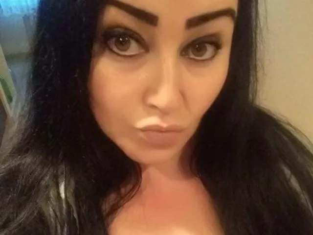 Camgirl SarahCopper en live webcam amateur