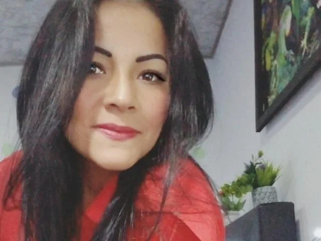Camgirl Chikita69 en live webcam amateur