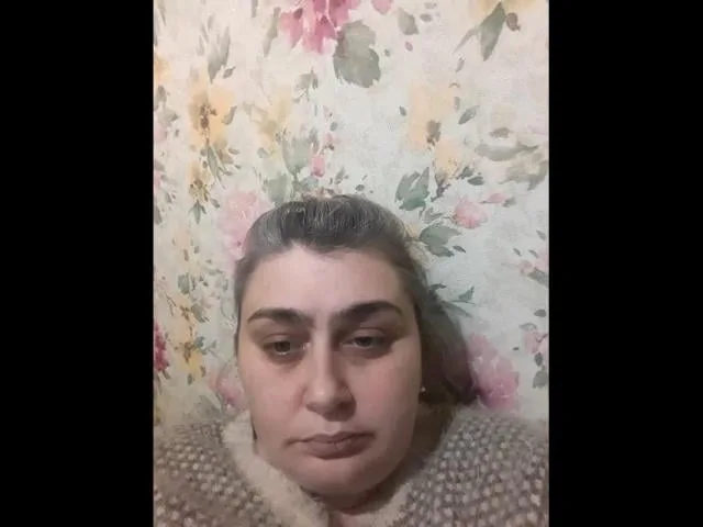 Camgirl AshleyMouse en live webcam amateur