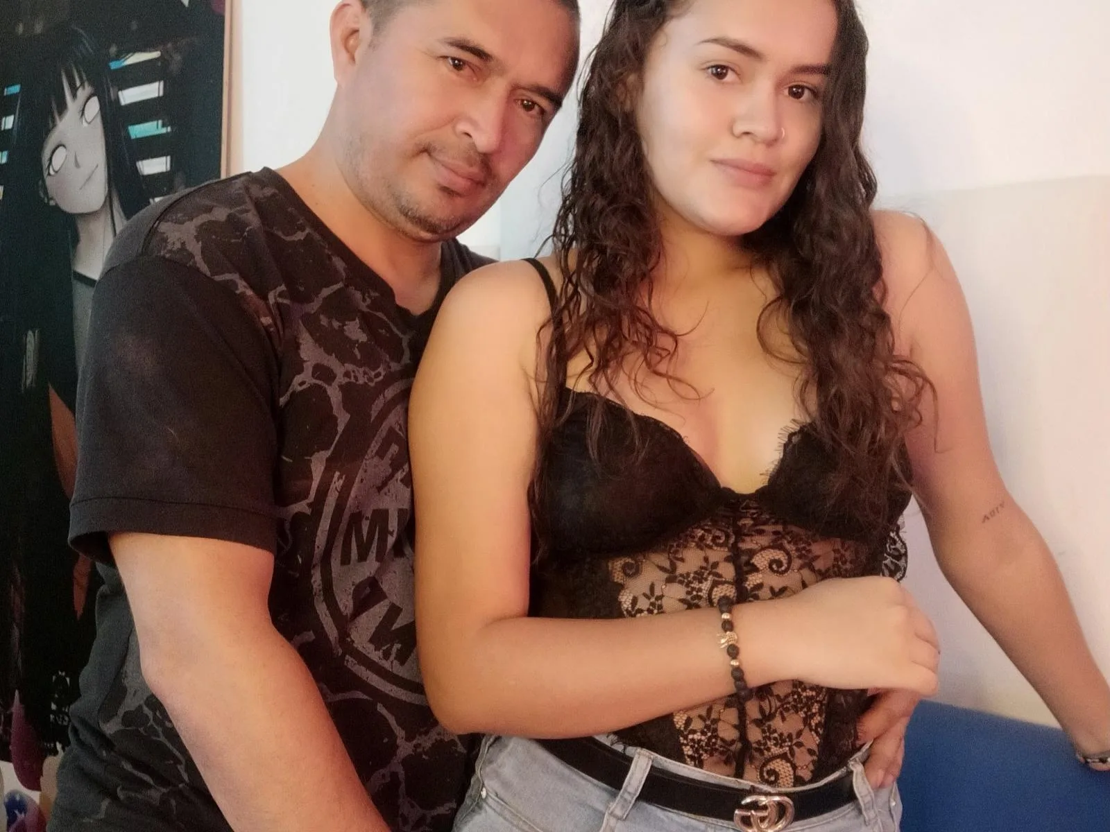 Camgirl KratosConny en live webcam amateur sur Mustvideos