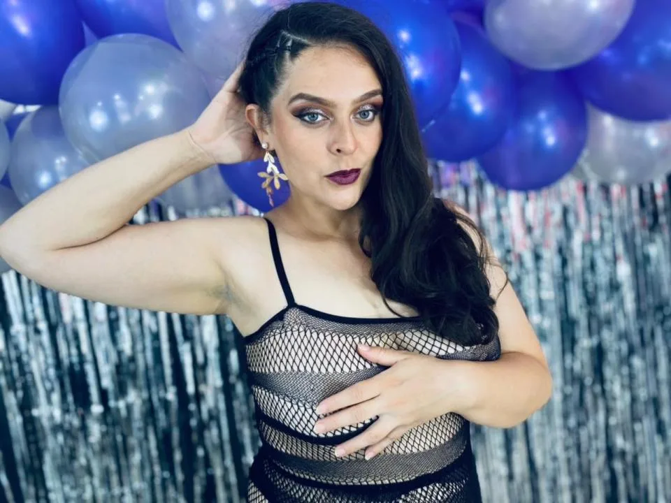 Camgirl AmandaAdams en live webcam amateur sur Mustvideos