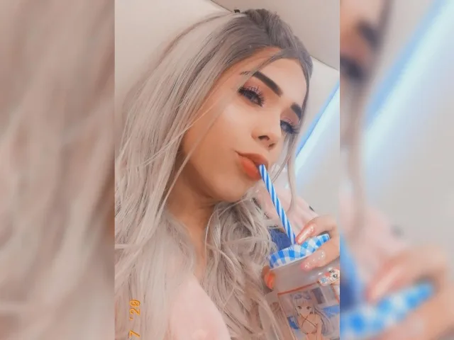 Camgirl KailySmithy en live webcam amateur