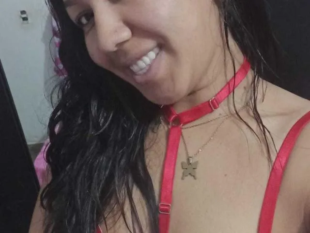 Camgirl ByrneeJons en live webcam amateur