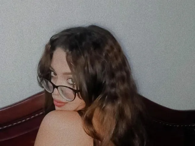 Camgirl KendallMyers en live webcam amateur