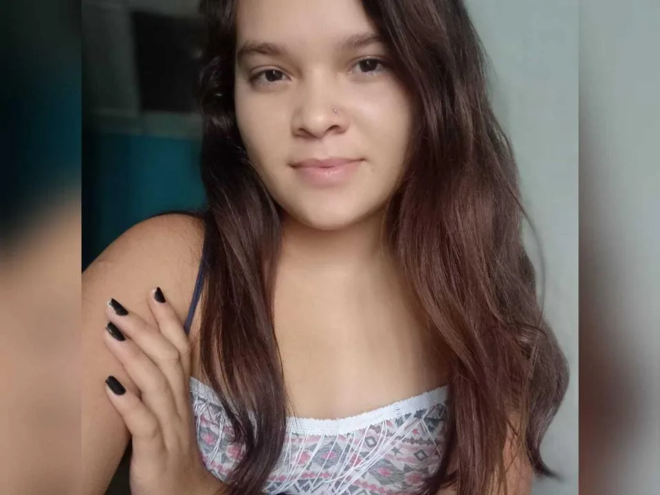 Camgirl QueenMoonHot en live webcam amateur sur Mustvideos