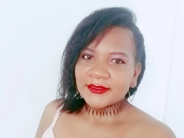 Camgirl ManuelaRose en live webcam amateur