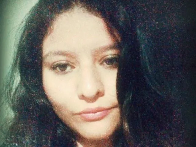 Camgirl SidraGiordano en live webcam amateur