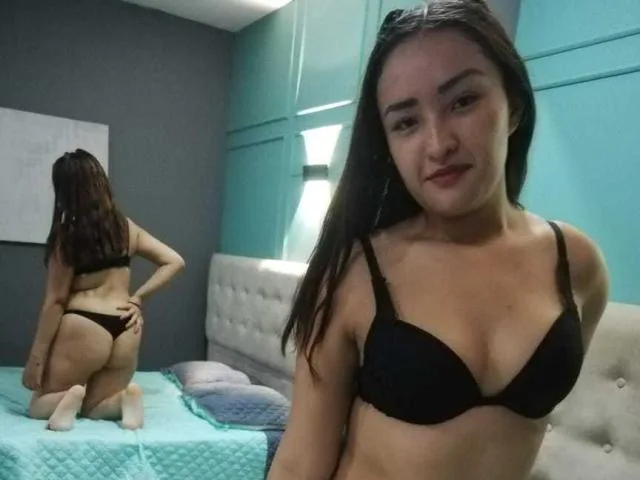Camgirl LucieMond en live webcam amateur sur Mustvideos