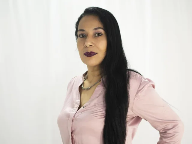 Camgirl MarianaNigth en live webcam amateur