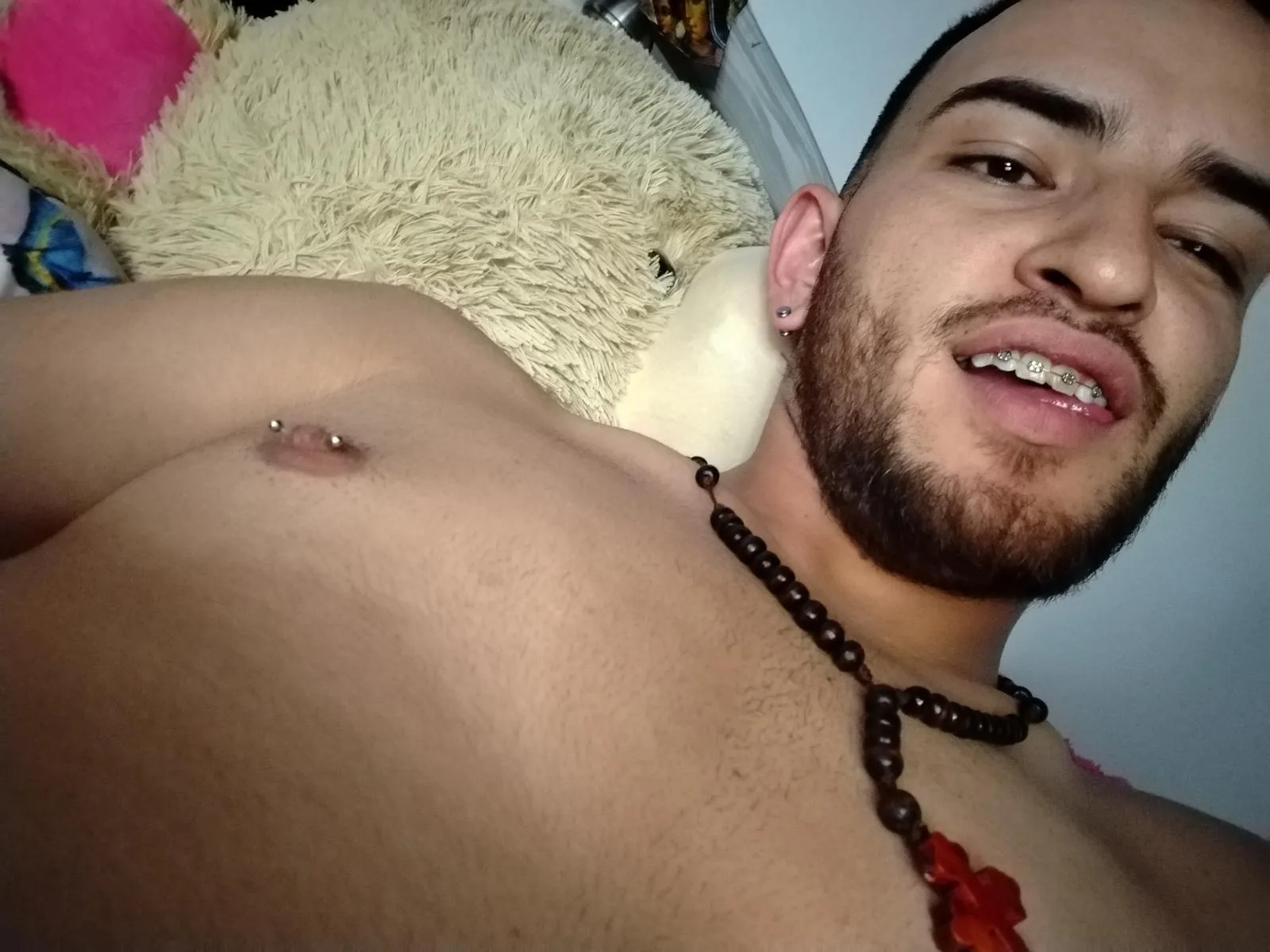 Camgirl JazminYRyan en live webcam amateur sur Mustvideos