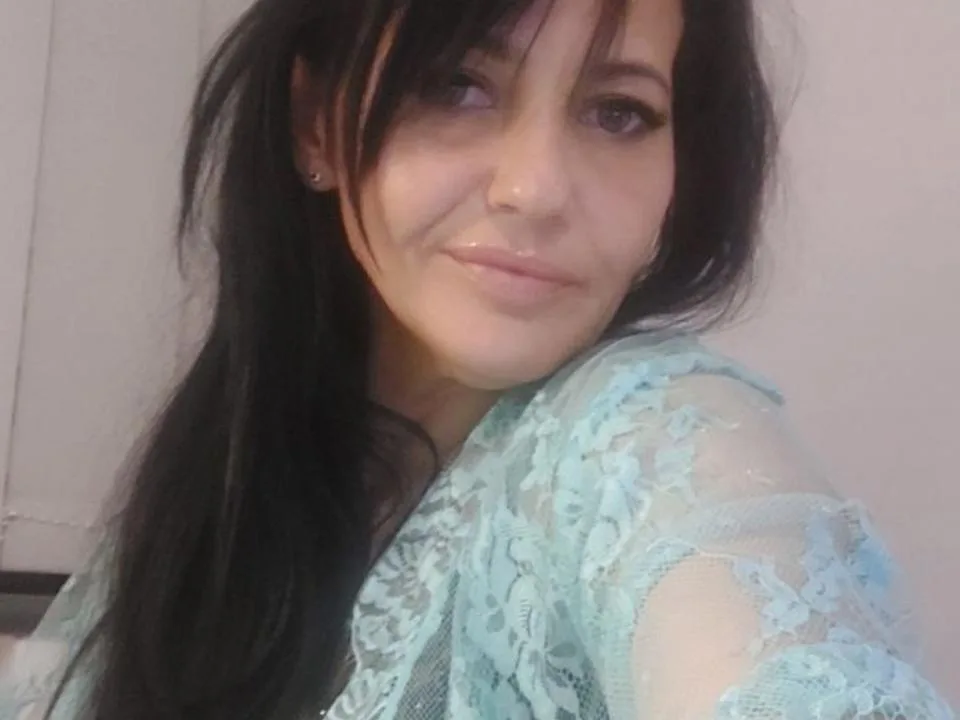 Camgirl GlamourTorry en live webcam amateur