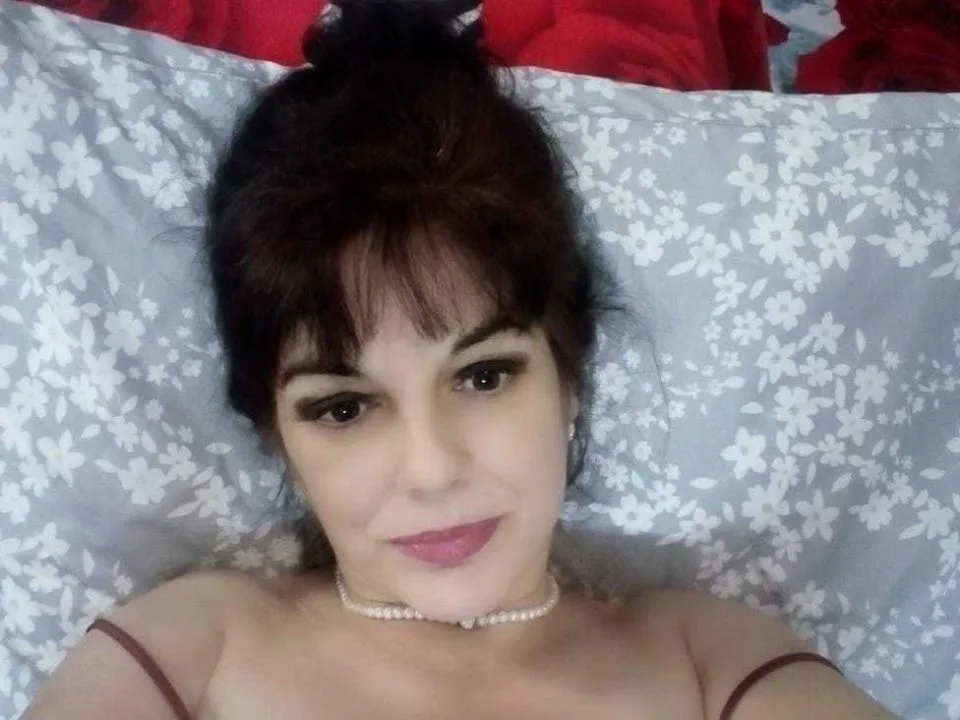 Camgirl NiceBoobs69 en live webcam amateur