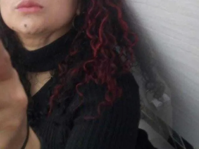 Camgirl CarlaJonnes en live webcam amateur