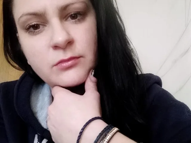 Camgirl LetitiaTheresa en live webcam amateur