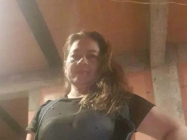 Camgirl WomenPerver en live webcam amateur sur Mustvideos