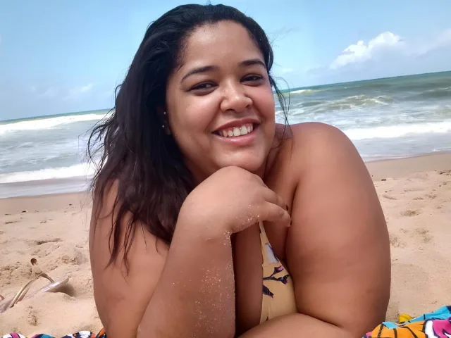 Camgirl HottSilva69 en live webcam amateur